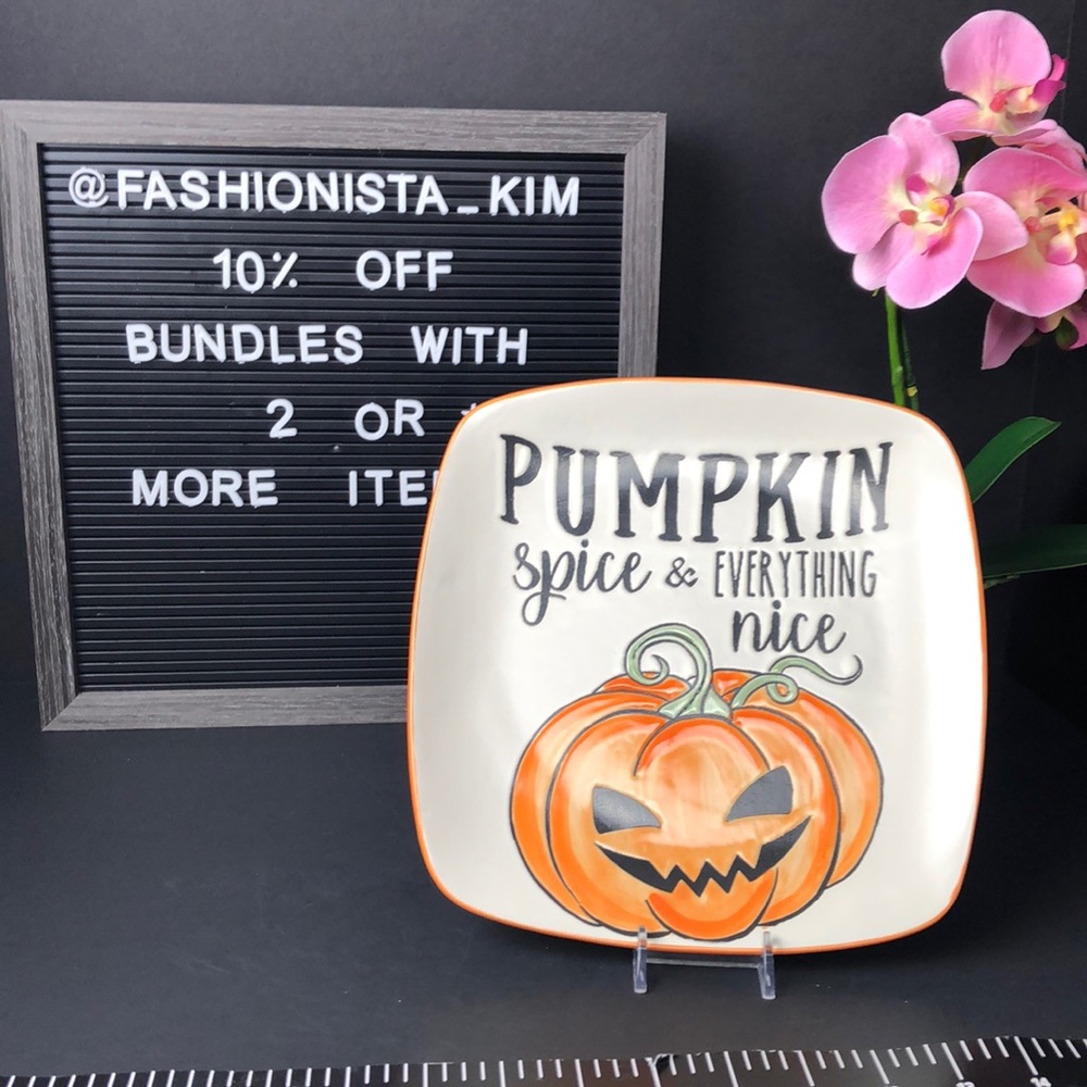 © NEW Pumpkin spice and everything nice plate
